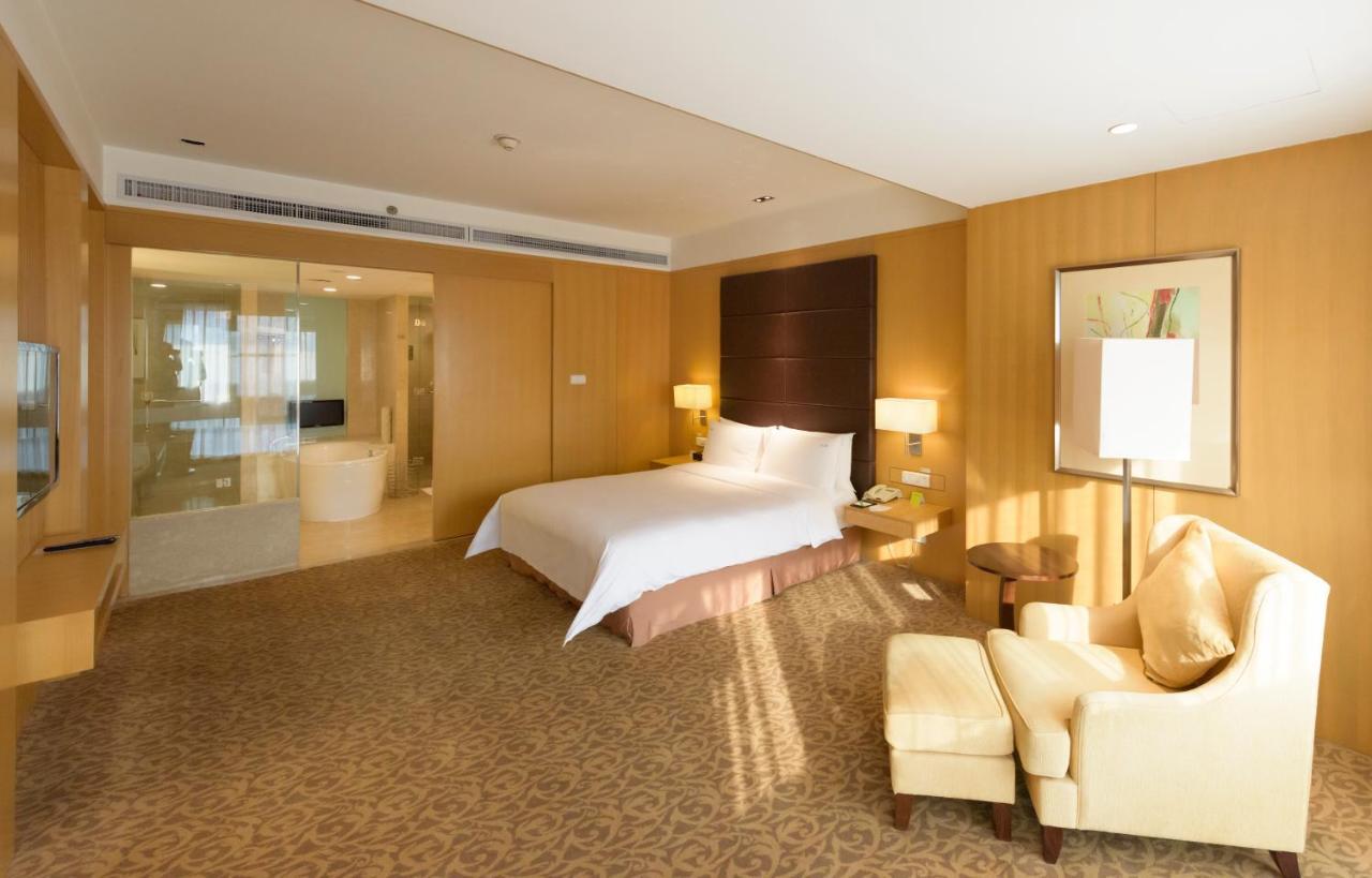 Holiday Inn Shijiazhuang Central By Ihg Esterno foto