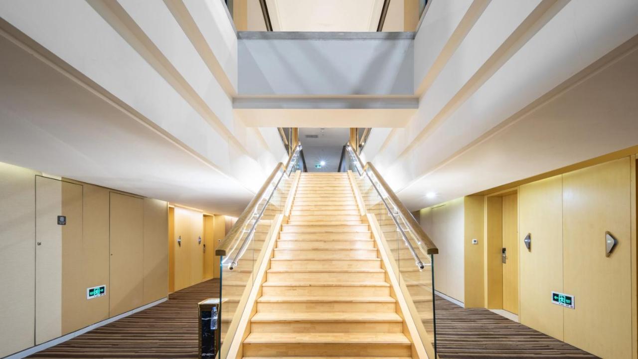 Holiday Inn Shijiazhuang Central By Ihg Esterno foto