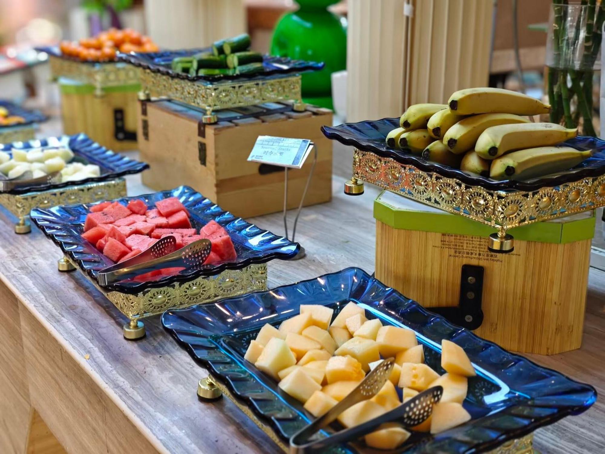 Holiday Inn Shijiazhuang Central By Ihg Esterno foto
